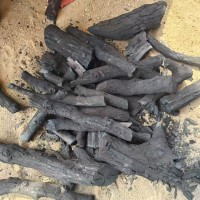 云南保山大量供应青冈炭果木炭工业木炭烧烤炭
