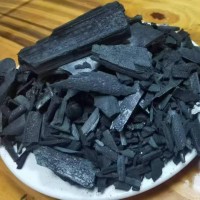 广东肇庆厂家直销机制竹炭纯竹粉机制木炭烧烤炭竹炭