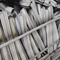 广西南宁兴贤炭业厂家直销机制木炭纯木糠机制炭烧烤炭烤火碳