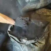 湖南郴州​永兴杉木炭粉厂杉木炭粉做烟花引线或者军工引线用的