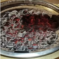 本公司专业生产核桃炭，我们生产的核桃炭纯高温无烟，不崩不炸，目前是全国质量最好的，这个产品也是我们最早研发生产投向市场的！联系方式